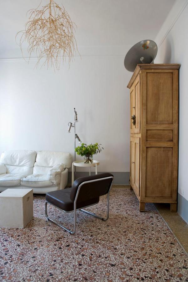 Casa Tesor - Your Design Home In Mantua City Center Mântua Exterior foto