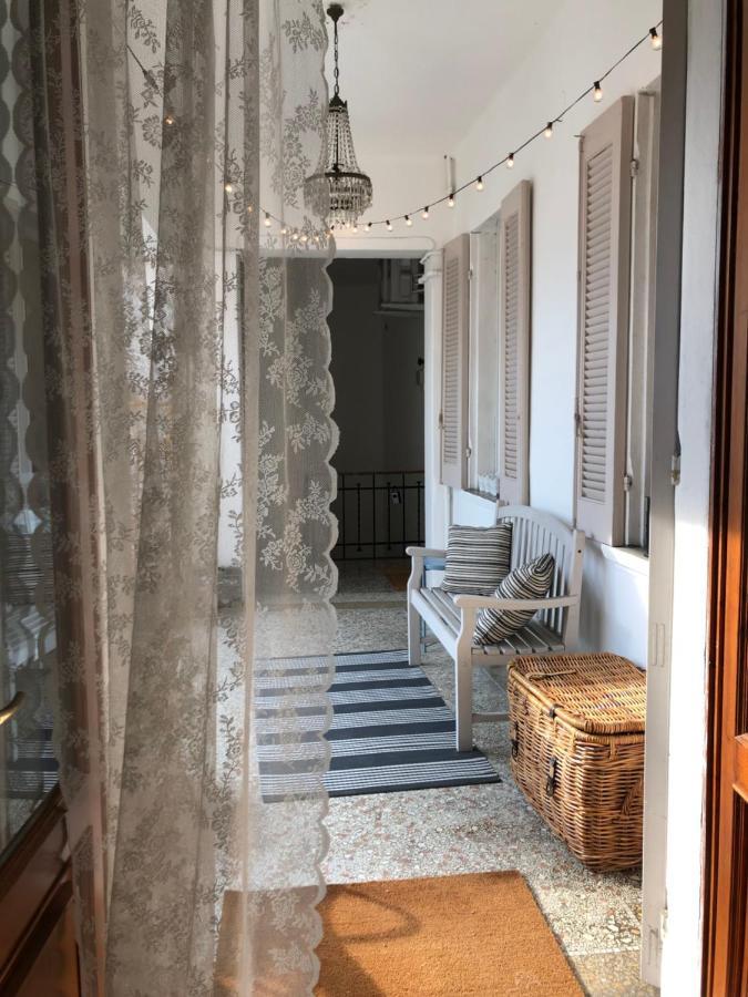 Casa Tesor - Your Design Home In Mantua City Center Mântua Exterior foto