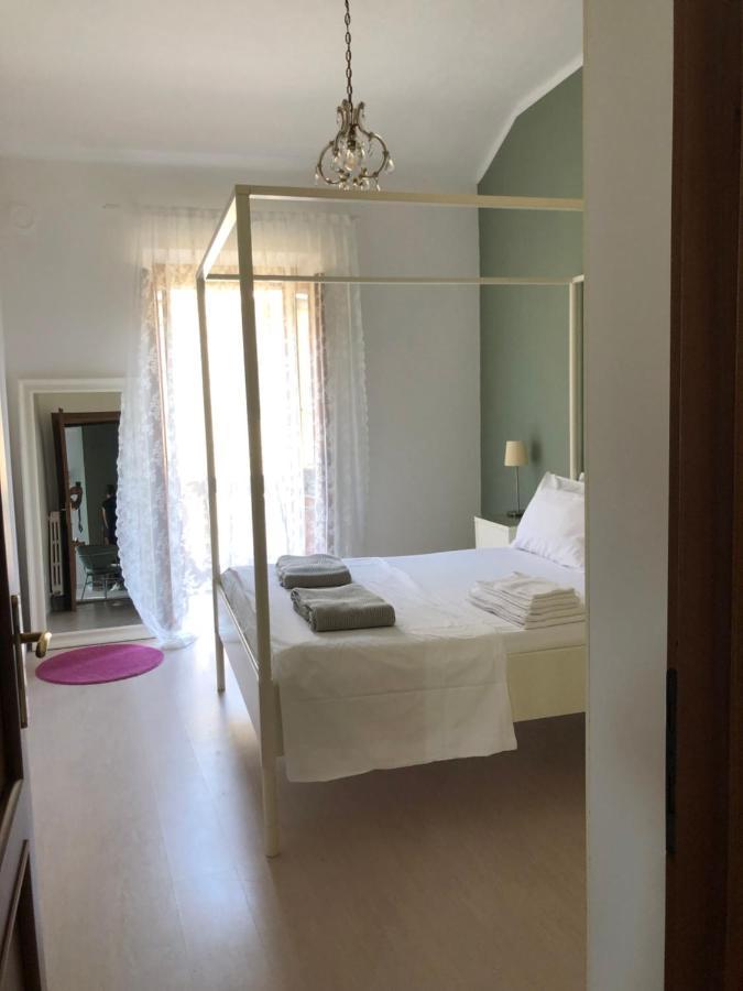 Casa Tesor - Your Design Home In Mantua City Center Mântua Exterior foto