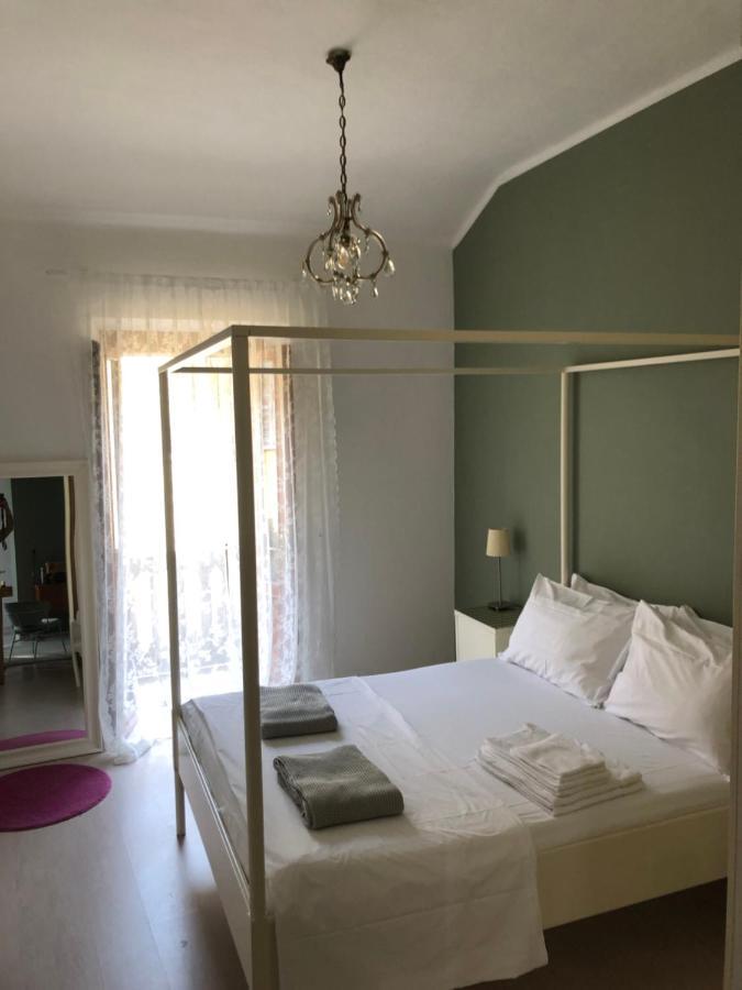 Casa Tesor - Your Design Home In Mantua City Center Mântua Exterior foto